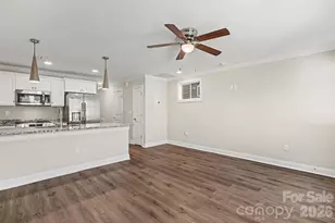 1006 10th Ave NE, Hickory, NC 28601 - Photo 11