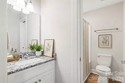 1006 10th Avenue NE, Hickory, NC 28601 - Photo 19
