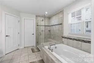 10158 Paper Birch Dr, Charlotte, NC 28215 - Photo 41