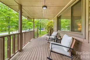135 Scarlet Dr, Fletcher, NC 28732 - Photo 3