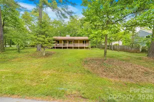 135 Scarlet Dr, Fletcher, NC 28732 - Photo 33