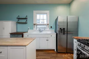 3 Woodlawn Ave, Asheville, NC 28801 - Photo 17