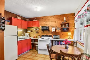 28 Mull Cove Rd, Maggie Valley, NC 28751 - Photo 17