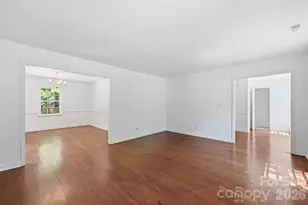 9701 Enid Ln, Matthews, NC 28105 - Photo 13