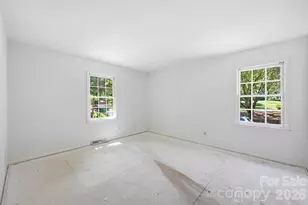 9701 Enid Ln, Matthews, NC 28105 - Photo 21