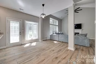 12719 Vantage Point Ln, Huntersville, NC 28078 - Photo 11