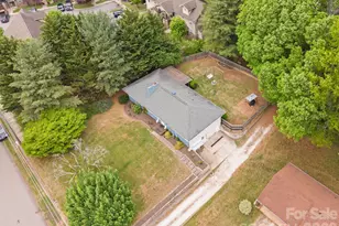 36 Acton Woods Rd, Candler, NC 28715 - Photo 27