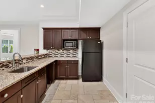 5915 Vidal Ln, Charlotte, NC 28226 - Photo 25
