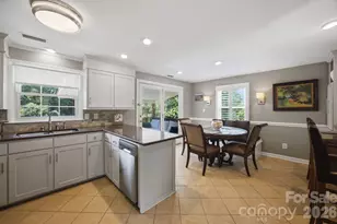 2340 24th Ave NE, Hickory, NC 28601 - Photo 9