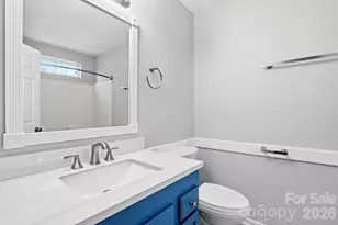 9213 Chastain Walk Dr, Charlotte, NC 28216 - Photo 37