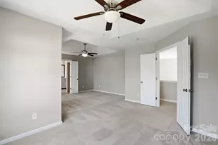 9213 Chastain Walk Dr, Charlotte, NC 28216 - Photo 25