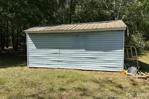 2307 Harris Henrietta Rd, Mooresboro, NC 28114 - Photo 33