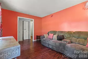 314 Westham Ridge Rd, Charlotte, NC 28217 - Photo 3