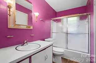 314 Westham Ridge Rd, Charlotte, NC 28217 - Photo 25