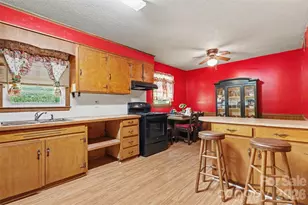 314 Westham Ridge Rd, Charlotte, NC 28217 - Photo 7