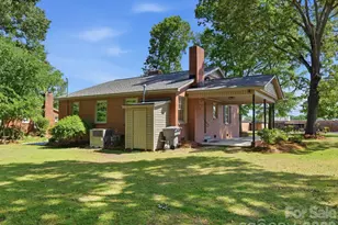 419 Knox St, Clover, SC 29710 - Photo 37