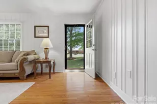 419 Knox St, Clover, SC 29710 - Photo 5