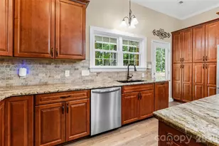 374 Giles Rd, McConnells, SC 29726 - Photo 11