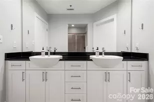 333 W Trade St, Charlotte, NC 28202 - Photo 21