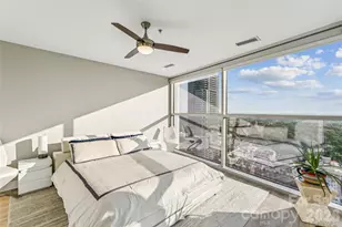 333 W Trade St, Charlotte, NC 28202 - Photo 17