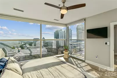 333 W Trade Street #2200, Charlotte, NC 28202 - Photo 17