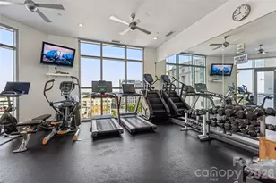 333 W Trade St, Charlotte, NC 28202 - Photo 33