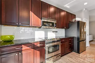 333 W Trade St, Charlotte, NC 28202 - Photo 7