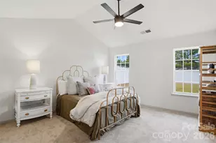 4228 Hey Rock Ct, Charlotte, NC 28269 - Photo 11