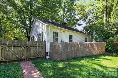 1952 Garibaldi Avenue, Charlotte, NC 28208 - Photo 15