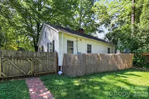 1952 Garibaldi Ave, Charlotte, NC 28208 - Photo 15