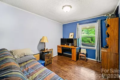 847 E Chestnut Street, Stanley, NC 28164 - Photo 17