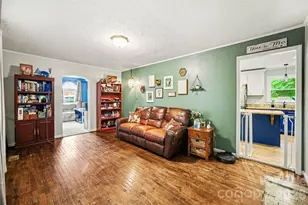 847 E Chestnut St, Stanley, NC 28164 - Photo 3