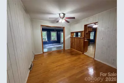 1044 Meadowbrook Lane, Newton, NC 28658 - Photo 5