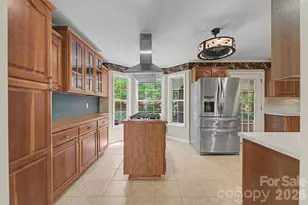 605 Toy Cv Rd, Sylva, NC 28779 - Photo 17
