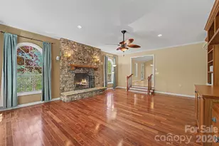 605 Toy Cv Rd, Sylva, NC 28779 - Photo 9