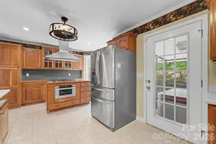 605 Toy Cv Rd, Sylva, NC 28779 - Photo 23