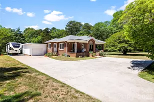 2030 S Point Rd, Belmont, NC 28012 - Photo 3