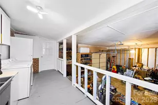 2030 S Point Rd, Belmont, NC 28012 - Photo 25