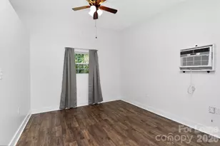 1954 Garibaldi Ave, Charlotte, NC 28208 - Photo 7