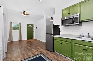 1954 Garibaldi Ave, Charlotte, NC 28208 - Photo 5