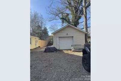 81 Eastview Circle, Asheville, NC 28806 - Photo 3