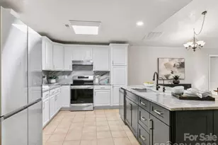 220 Jones Ct, Lake Lure, NC 28746 - Photo 5