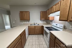 21230 Hickory St, Cornelius, NC 28031 - Photo 9