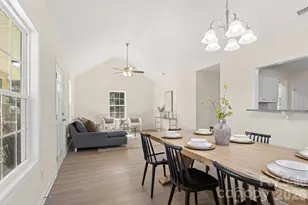 805 Hunter St, York, SC 29745 - Photo 9