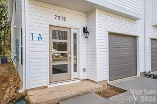 7312 Boswell Rd, Charlotte, NC 28215 - Photo 3
