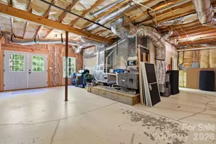 89 Dallas Dr, Hendersonville, NC 28739 - Photo 27