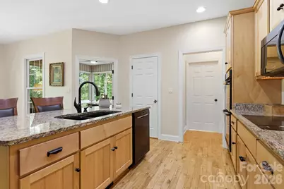 89 Dallas Drive, Hendersonville, NC 28739 - Photo 13