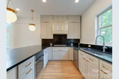 1174 Park West Drive, Charlotte, NC 28209 - Photo 15
