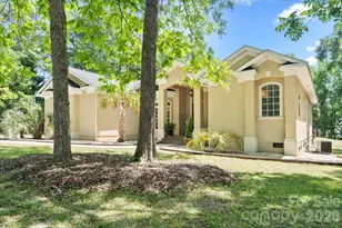411 Chapman St, Chesterfield, SC 29709 - Photo 3