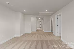 6602 Fairford Dr, Charlotte, NC 28215 - Photo 13